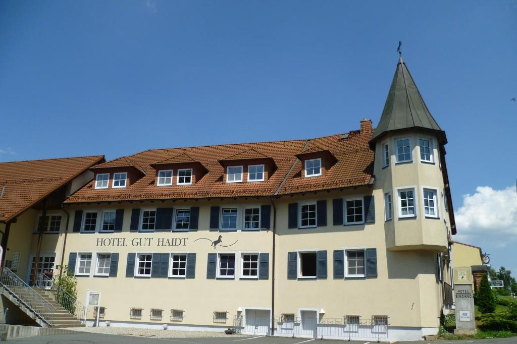 Landhotel Gut Haidt Hof  Exterior photo